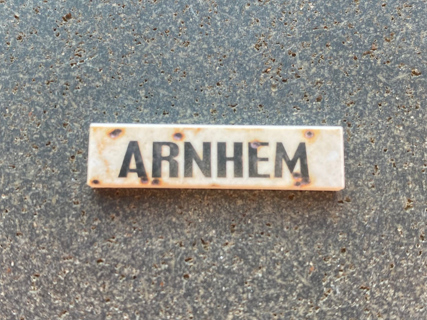 Arnhem tile
